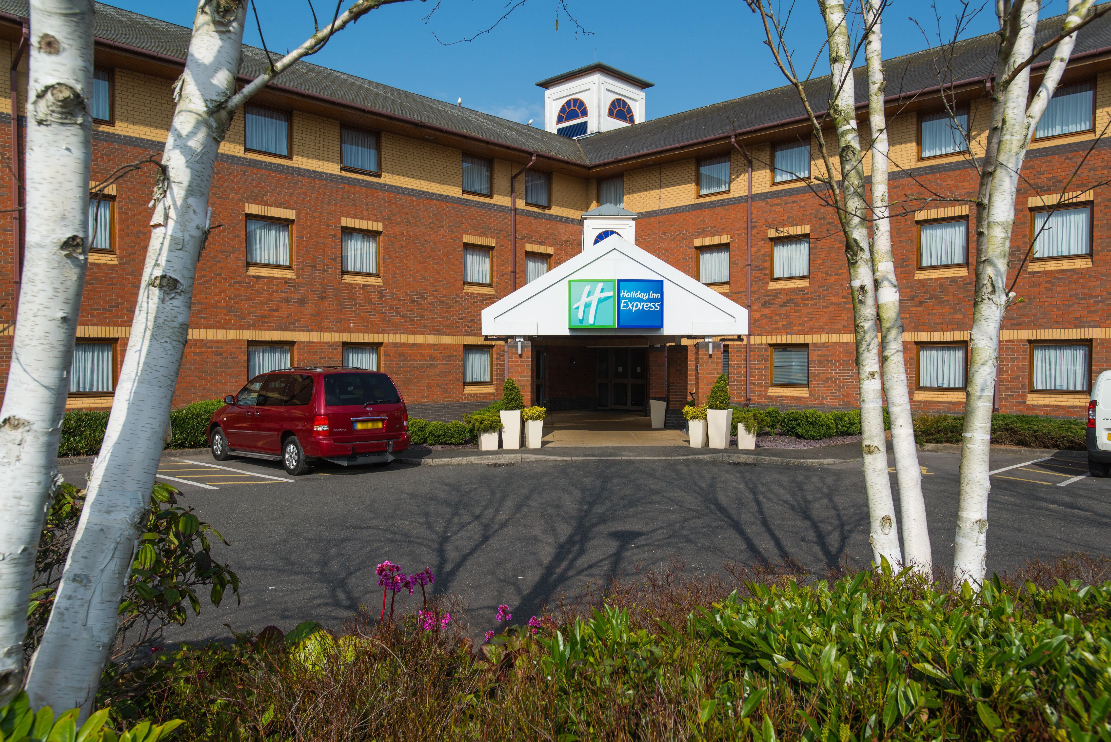 Holiday Inn Express Exeter East, An Ihg Hotel Екстер'єр фото