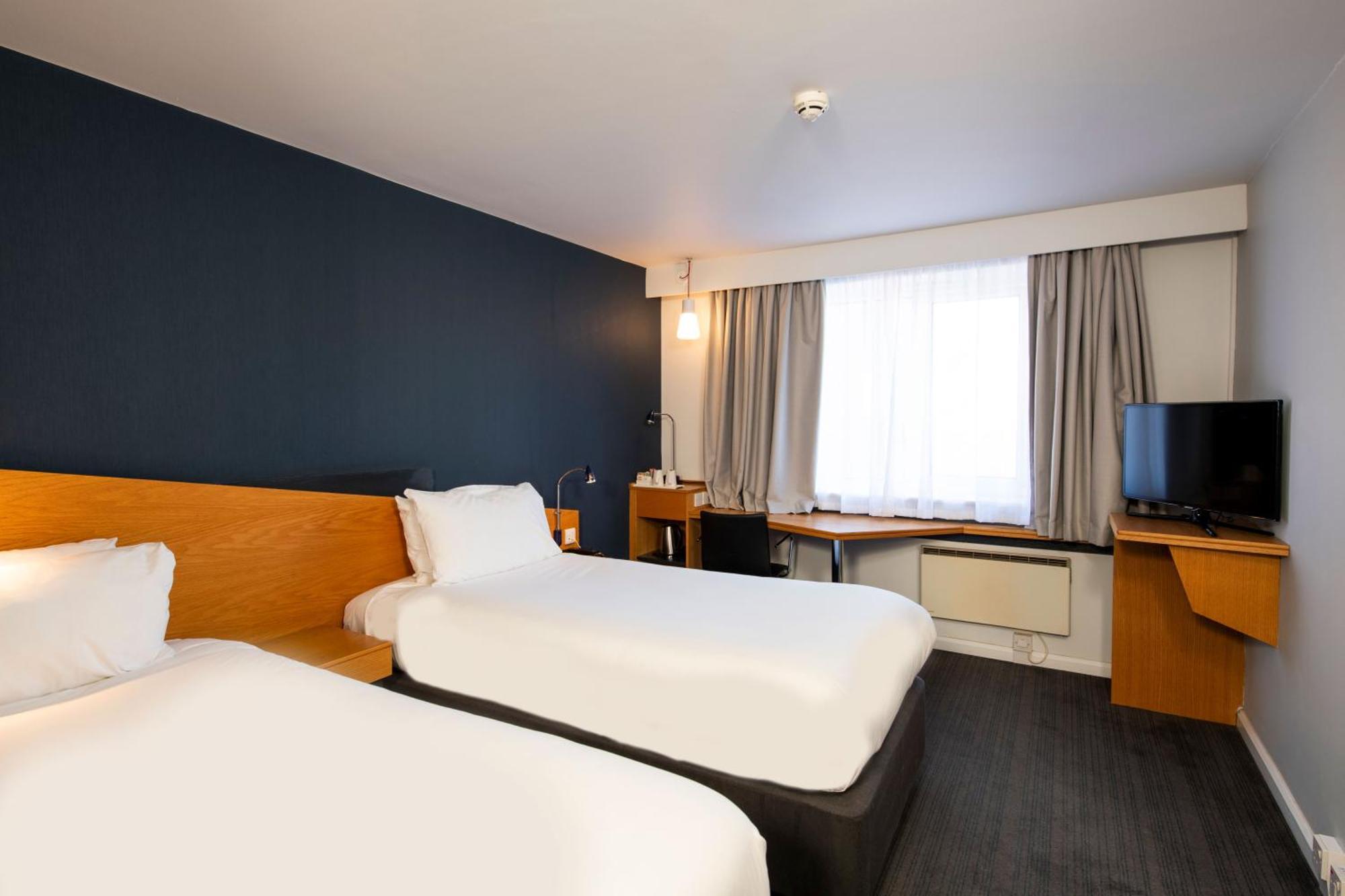 Holiday Inn Express Exeter East, An Ihg Hotel Екстер'єр фото