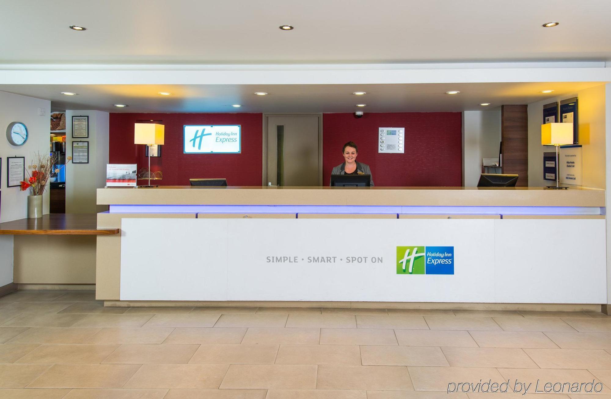 Holiday Inn Express Exeter East, An Ihg Hotel Екстер'єр фото