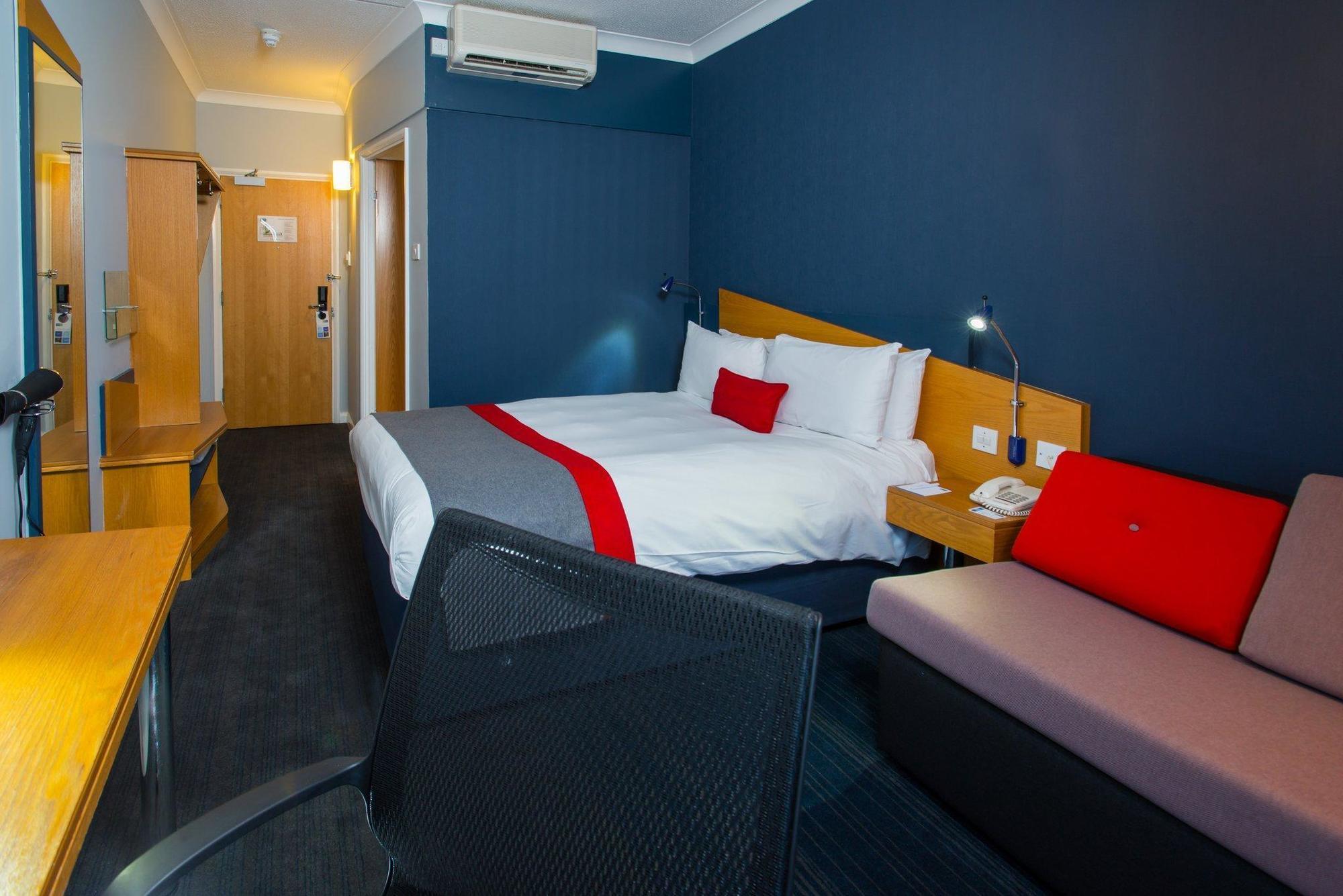 Holiday Inn Express Exeter East, An Ihg Hotel Екстер'єр фото